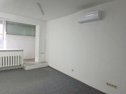 комерційна за адресою Композитора Ніщинського вул., 28