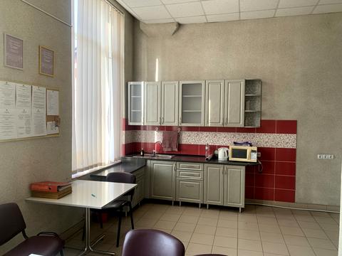 комерційна за адресою Промислова вул., 50/52
