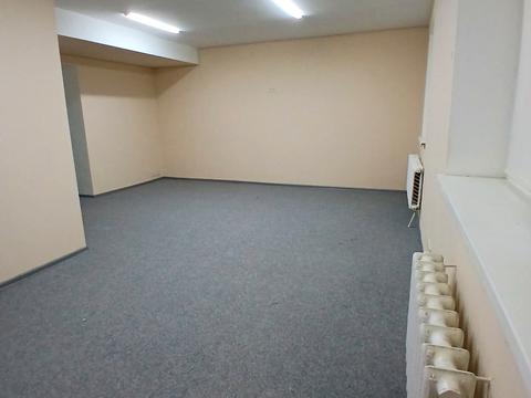 комерційна за адресою Композитора Ніщинського вул., 28