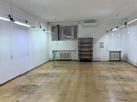 коммерческая по адресу Молодіжна ул., 12/1