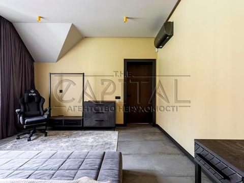 дом по адресу успішна