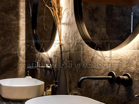 дом по адресу успішна