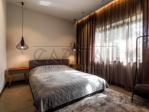 дом по адресу успішна