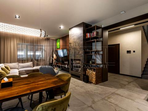 дом по адресу успішна