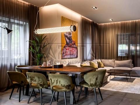 дом по адресу успішна