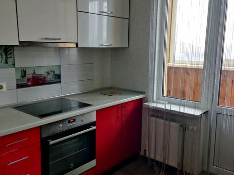 квартира за адресою Михайла Донця вул., 2-Б