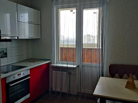 квартира за адресою Михайла Донця вул., 2-Б