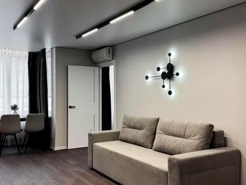 квартира за адресою Степана Бандери вул., (Будинок 4)