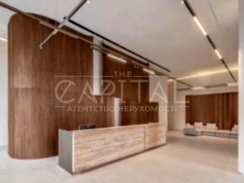 комерційна за адресою Солом'янська вул., 110
