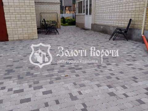 дом по адресу Сім'ї Сидоренків вул.