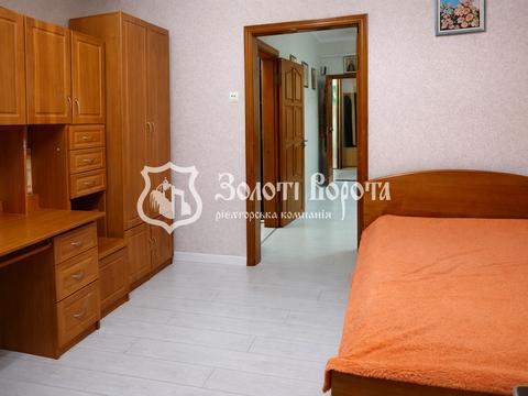 дом по адресу Сім'ї Сидоренків вул.