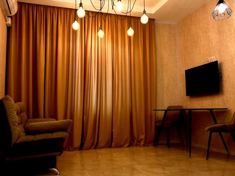 квартира за адресою Одеса, Андрія Гулого-Гуленка вул. (Віце-адмірала Азарова), 8а