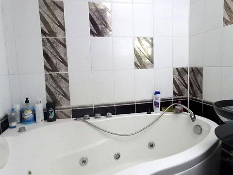 квартира за адресою Йорданська вул. (Лайоша Гавро), 7