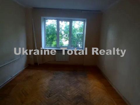 квартира по адресу Строителей ул., 12