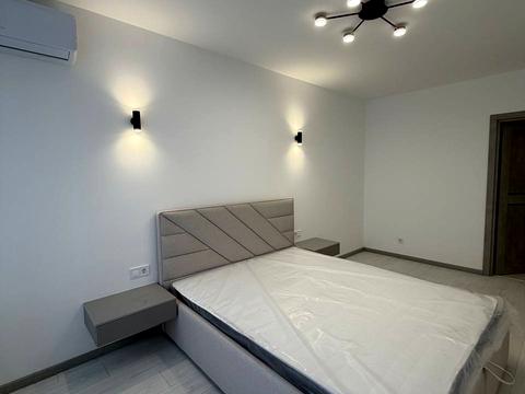 квартира за адресою Степана Бандери вул., (Будинок 4)