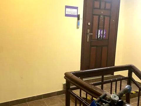 комерційна за адресою Олеся Гончара вул., 44