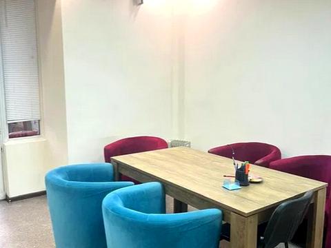 комерційна за адресою Олеся Гончара вул., 44