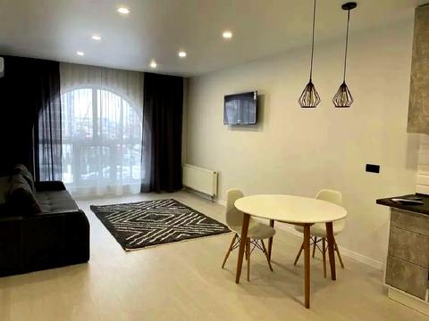 квартира за адресою Михайла Максимовича вул. (Онуфрія Трутенка), 28-Б