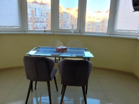 квартира за адресою Київ, Володимира Івасюка просп. (Героїв Сталінграду), 6