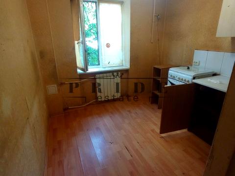 комерційна за адресою Будівельників вул., 12