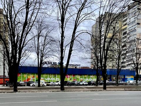 комерційна за адресою Робоча вул., 152