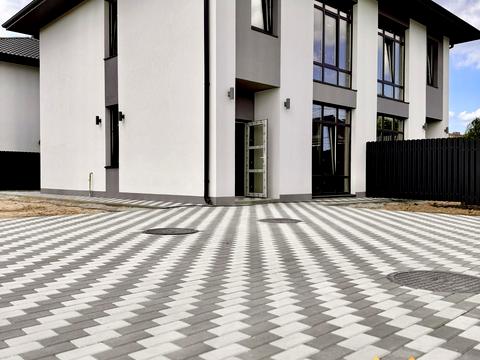 дом по адресу Шкільна