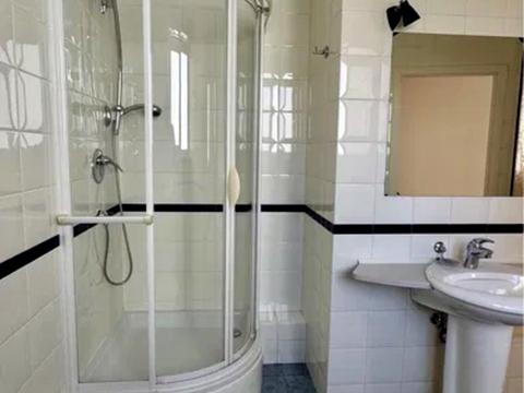 квартира за адресою Назарівська вул. (Вєтрова), 7-Б