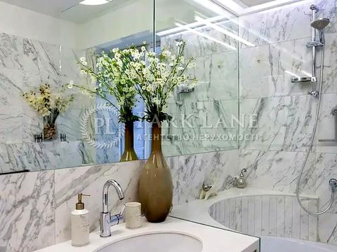 квартира за адресою Івана Мазепи вул. (Січневого Повстання), 8