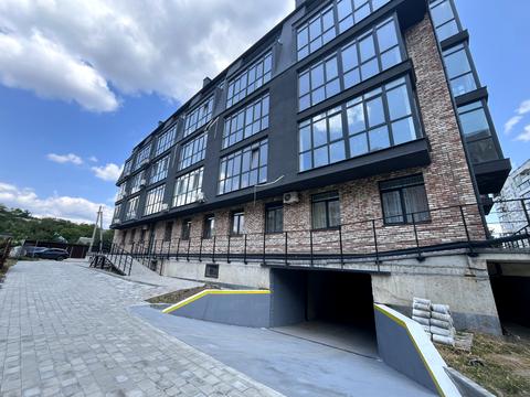 паркомісце за адресою Землеробський пров., (Будинок)