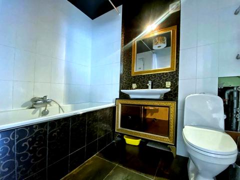 квартира за адресою Рибальська вул., 8