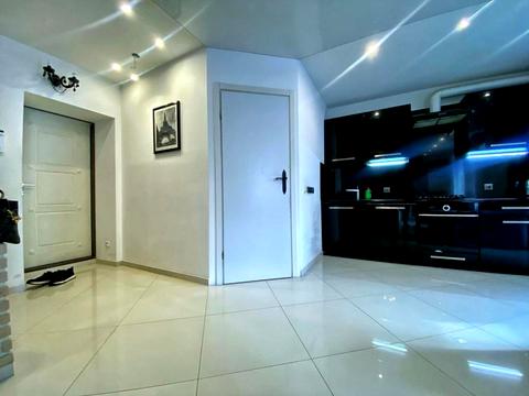 квартира за адресою Рибальська вул., 8