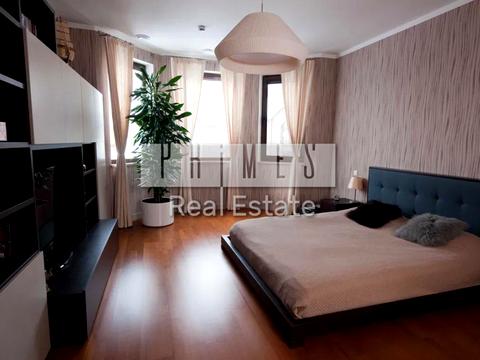 будинок за адресою с. Лісники, провулок Ватутіна