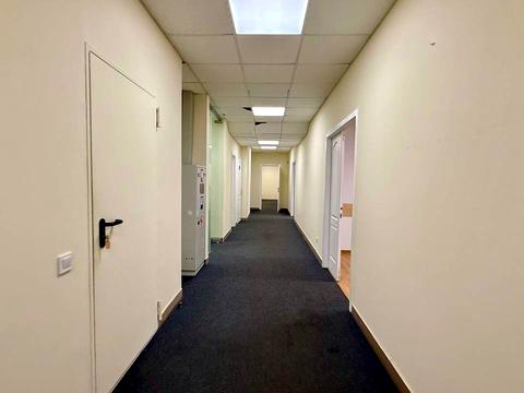 комерційна за адресою Євгена Коновальця вул. (Щорса), 36-Б