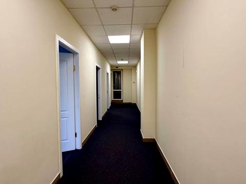 комерційна за адресою Євгена Коновальця вул. (Щорса), 36-Б