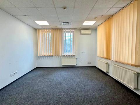 комерційна за адресою Євгена Коновальця вул. (Щорса), 36-Б