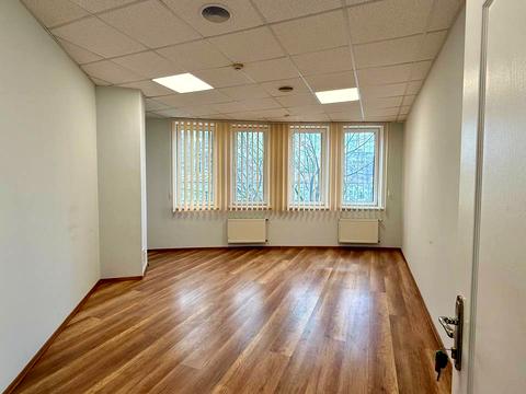 комерційна за адресою Євгена Коновальця вул. (Щорса), 36-Б