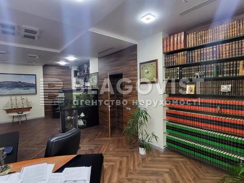 комерційна за адресою Степана Бандери просп. (Московський), 5