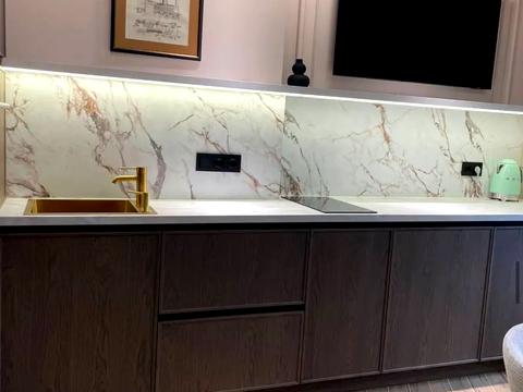 квартира за адресою Андрія Верхогляда вул. (Михайла Драгомирова), 3