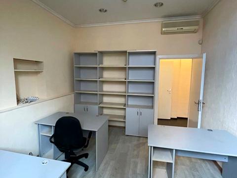 комерційна за адресою Київ, Павлівська вул., 17