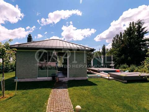 будинок за адресою вул. Бориспільська