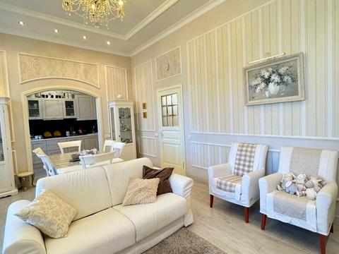 квартира за адресою Любомира Гузара вул. (Гур'єва), 1