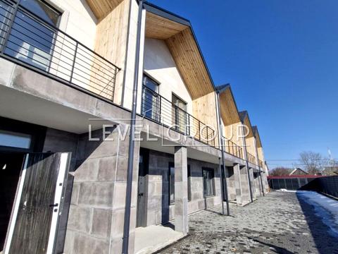 дом по адресу Вышгородская ул.