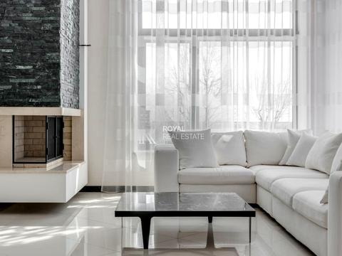 будинок за адресою с. Лісники, Гайова вул.