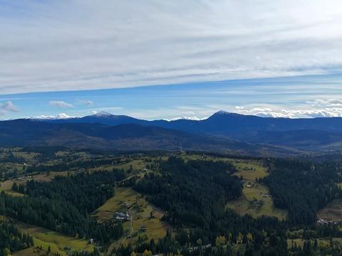 участок по адресу с. Яблоница, Горішки
