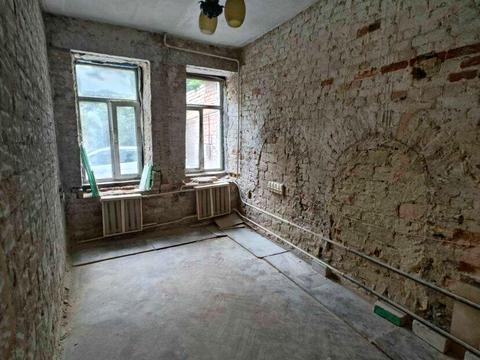 квартира за адресою Межигірська вул., 32