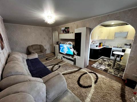 квартира за адресою Соборності вул. (Косіора), 42