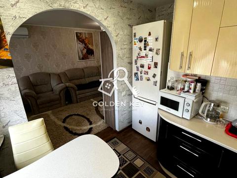 квартира за адресою Соборності вул. (Косіора), 42