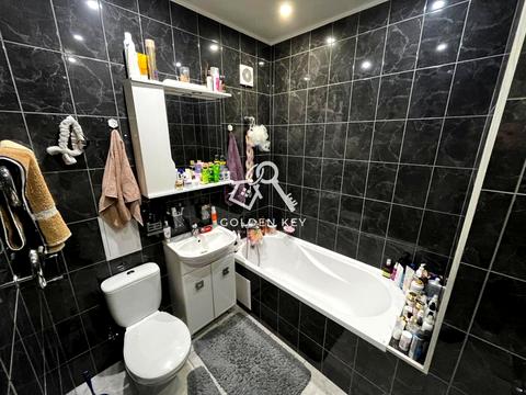 квартира за адресою Соборності вул. (Косіора), 42