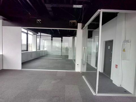 комерційна за адресою Набережно-Печерська дорога вул., 10г