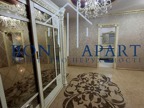 квартира по адресу Патриарха Мстислава Скрипника ул., 40